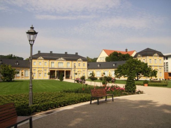 Küchengarten mit Orangerie