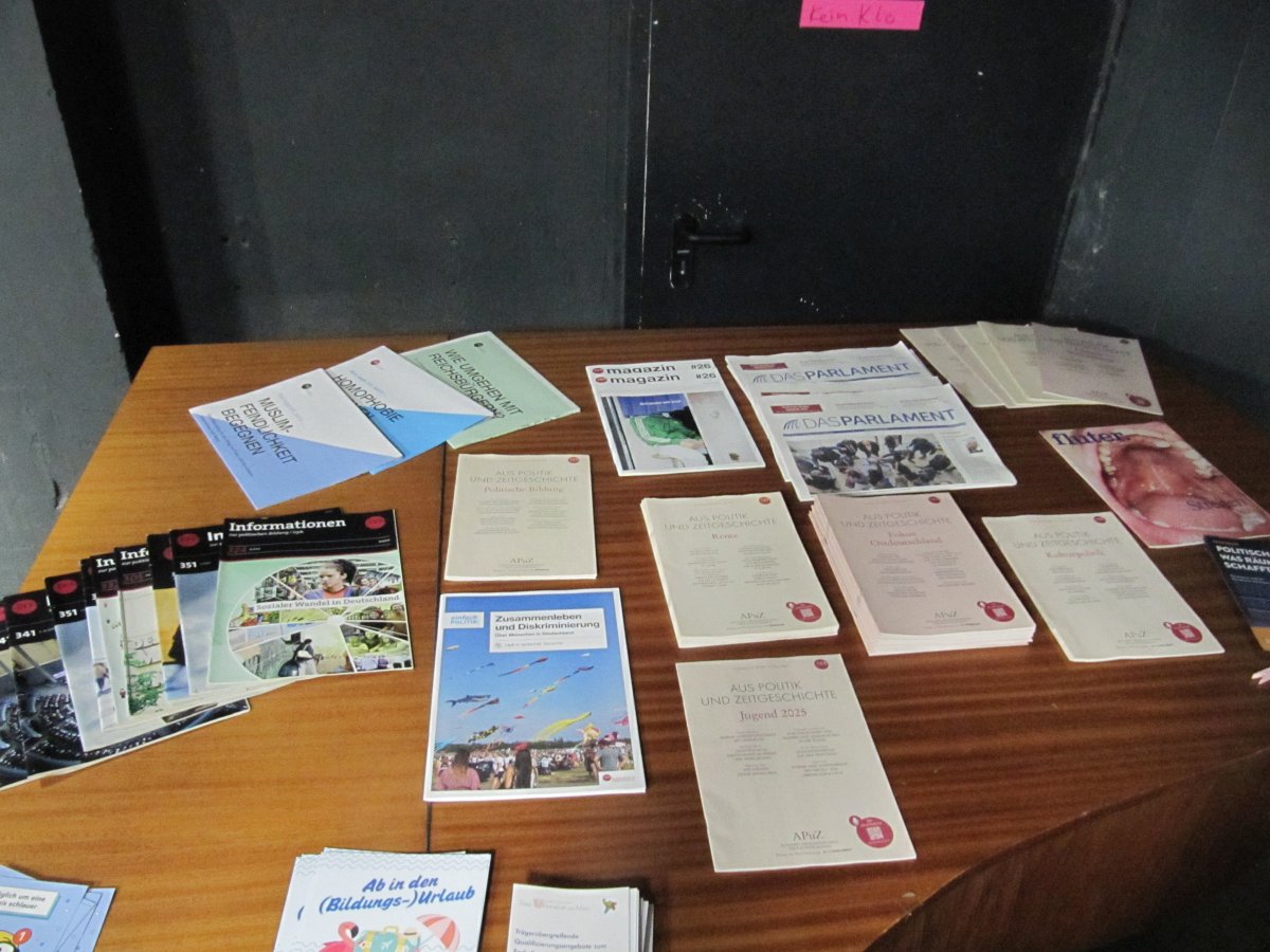 Politisch_ist_was_Raeume_schafft_2025