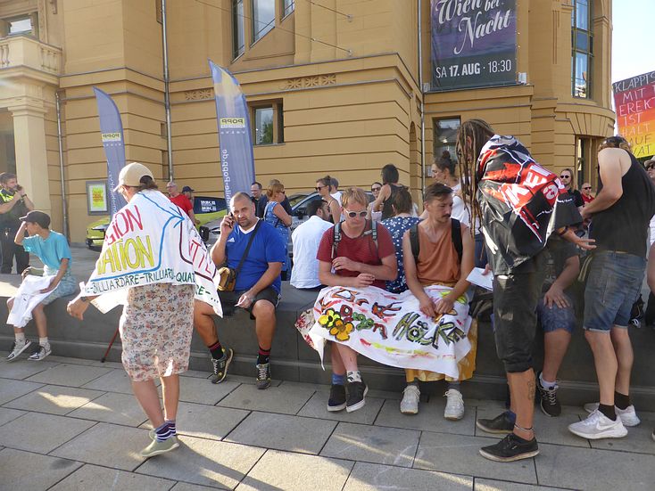 Theatervorplatz_2024-08-12