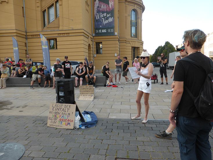 Theatervorplatz_2024-08-12