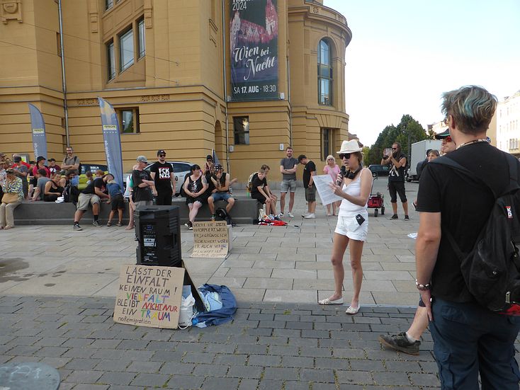 Theatervorplatz_2024-08-12
